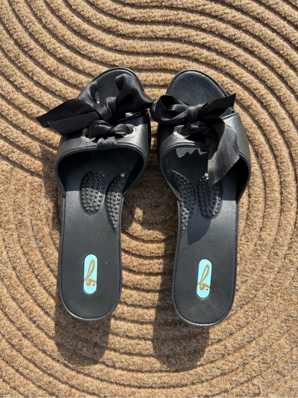 Oka-b Okabashi Women’s Black Ribbon Tie Spa Slide‎ Sandals